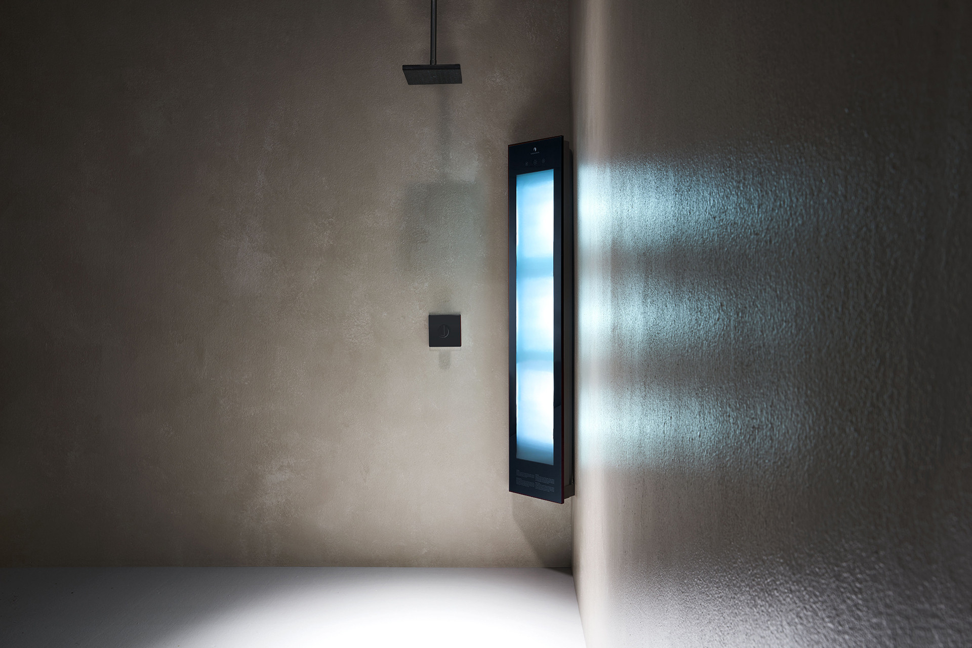 Sunshower Combi Black Uv Licht Badkamer